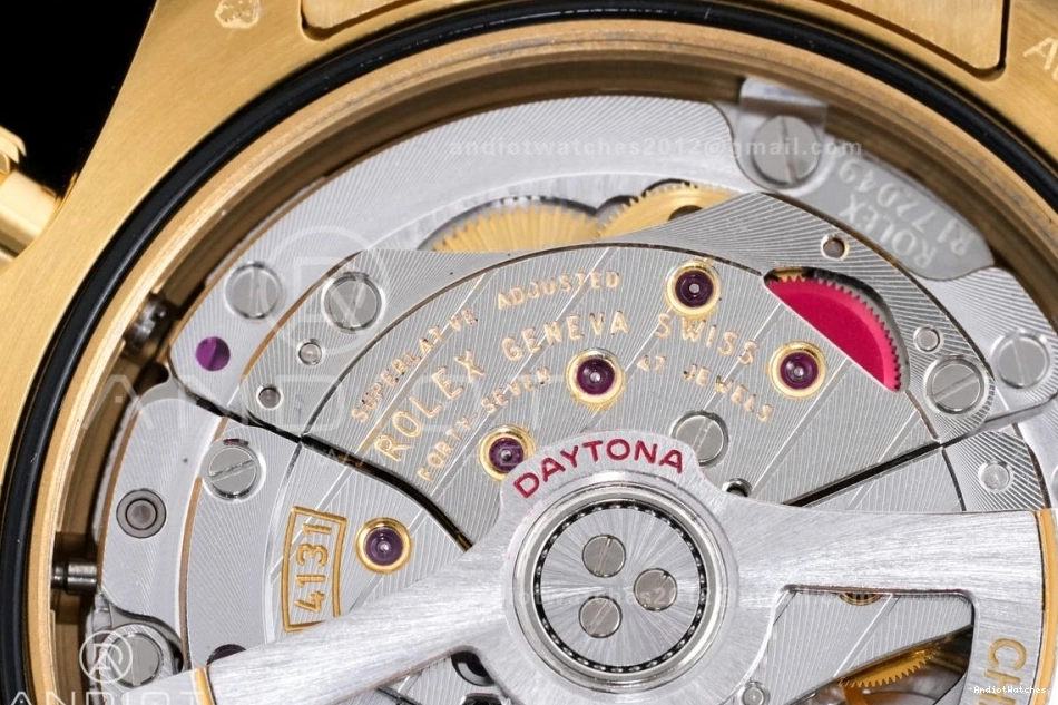 V6 Dial YG on QF4131 Bracelet Edition Weight) QF Best 1:1 126508 493 (Gain 2025 Daytona YG SmoothTexture Green 1222